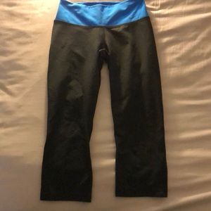 Nike cropped leggings